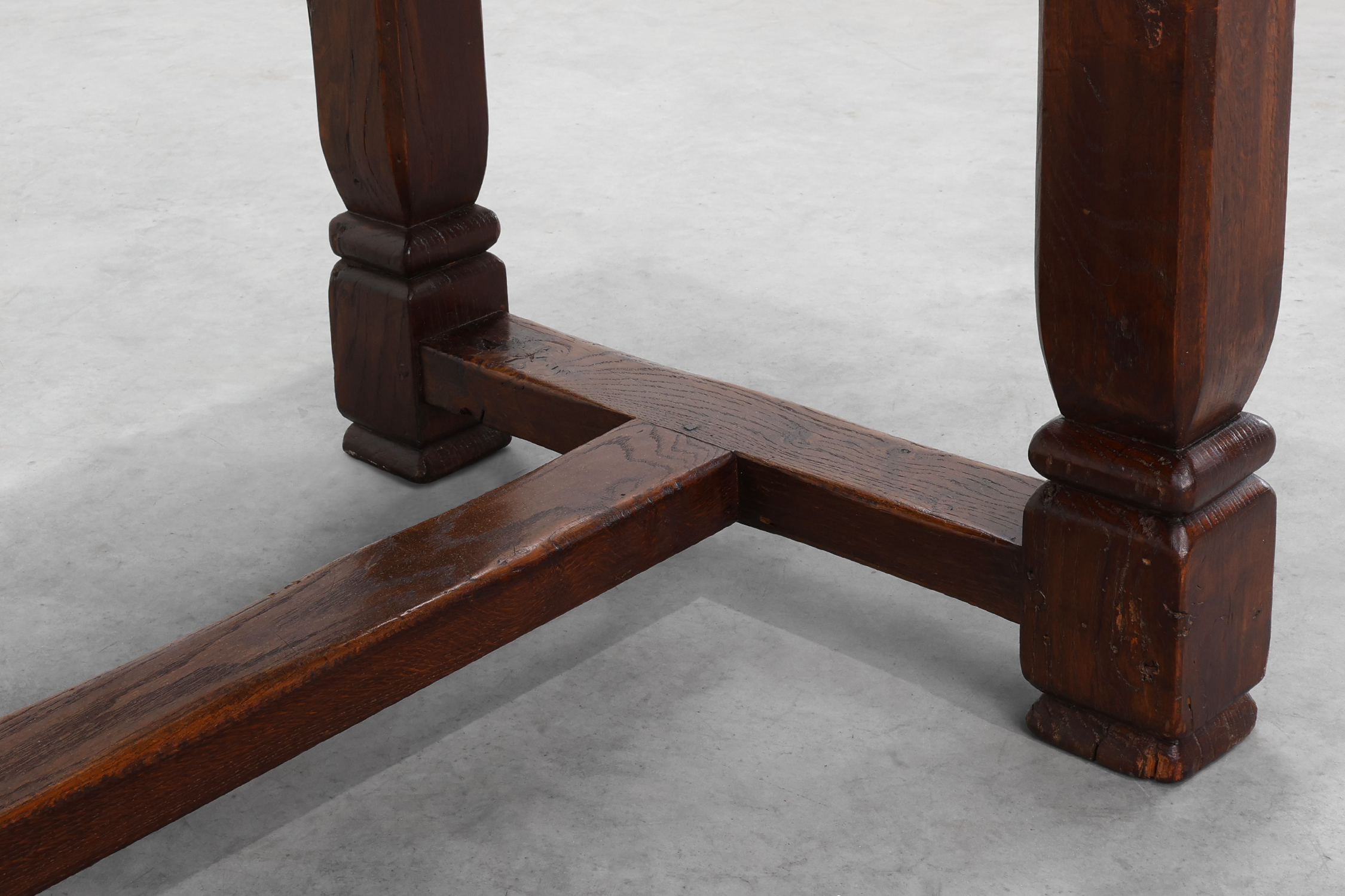 Large French Provincial rustic Oak Table, ca. 1900thumbnail